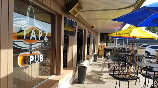 Tapz Pub and Grill