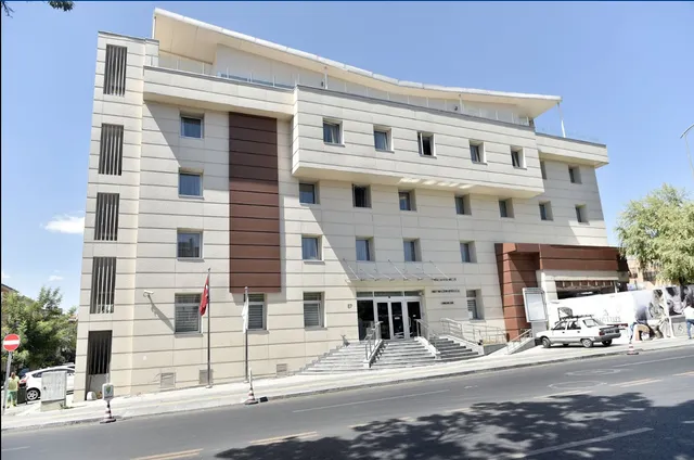 Vali Erdoğan Şahinoğlu Hitit Otel