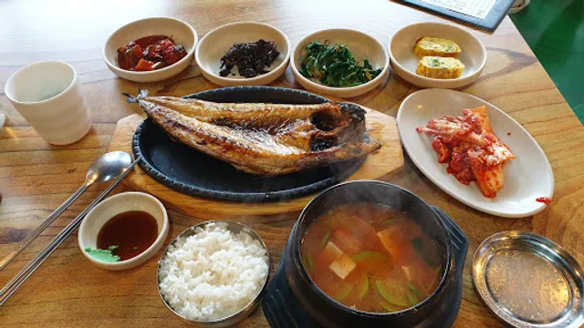 육대장 수원산업단지점