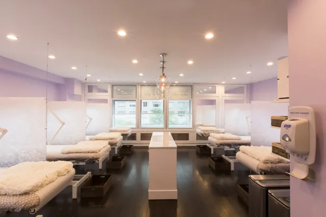 Lash Forever Eyelash Extensions