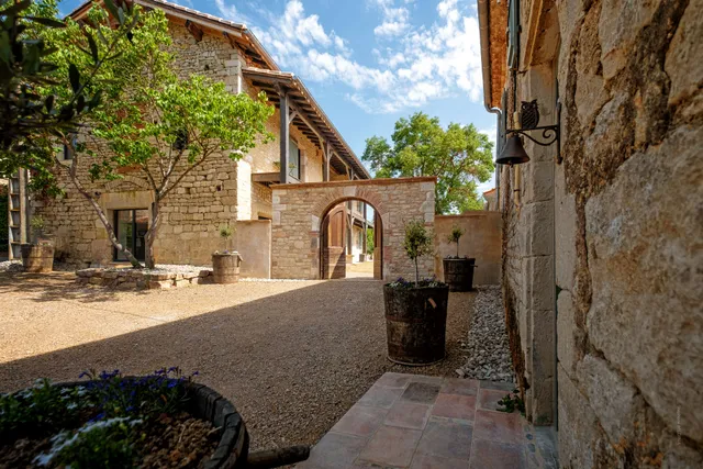 Bastide Rémence - Gîte avec piscine dans le Tarn