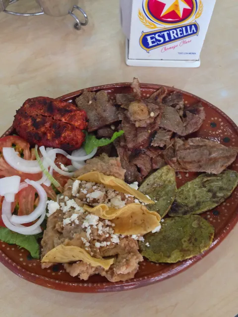 La Laguna Restaurante