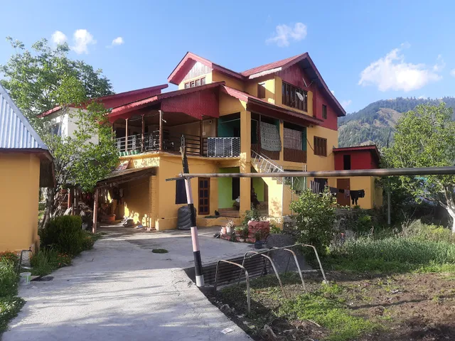 LOVELY HOME STAY BHADERWAH
