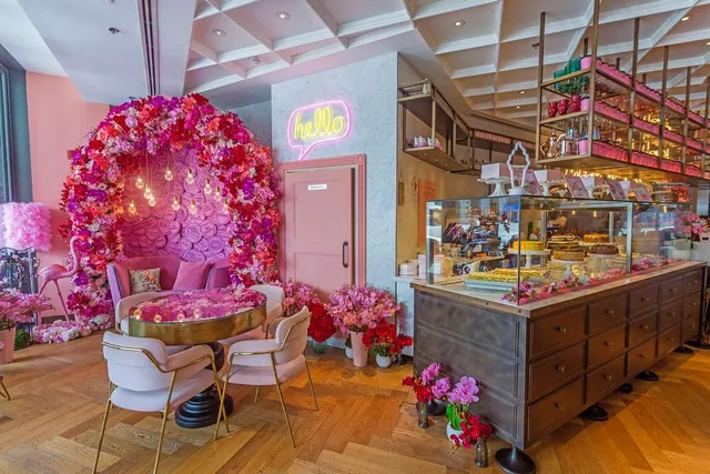 Saya Café City Walk