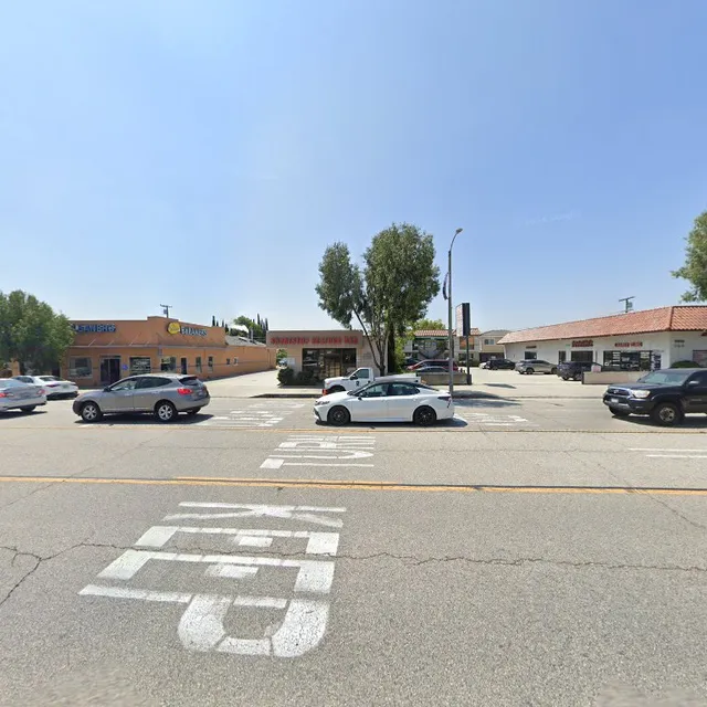 Shortstop Seafood and Bar