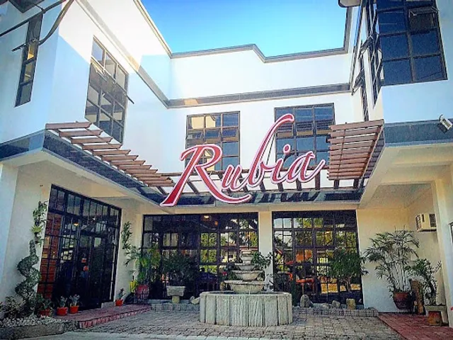 Rubia Restaurant - Upper General Luna