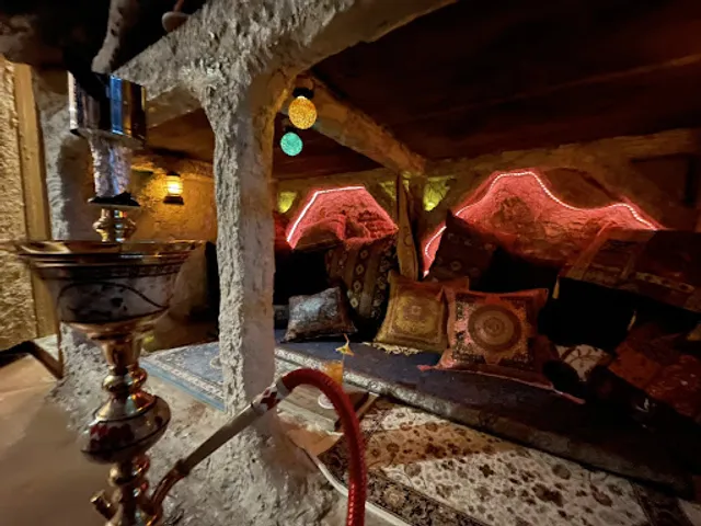 神保町ホロホロシーシャ