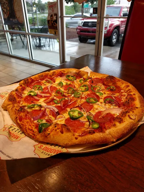 Uncle Maddio's Pizza - Mahan