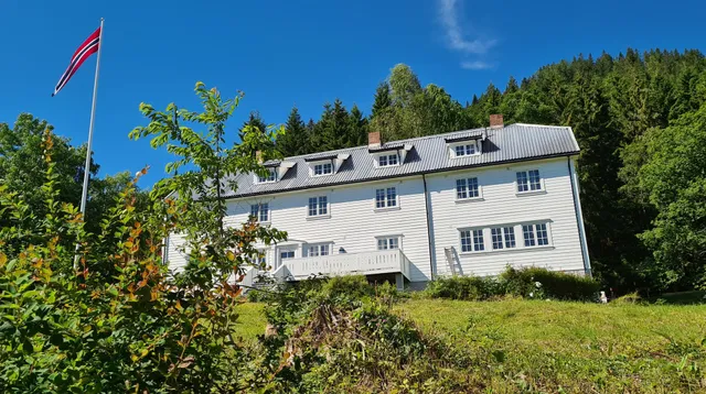 Villa Hasselbakken, Herberge