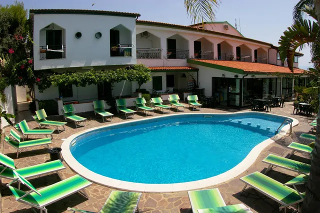 Hotel Marinella di Muzzupappa Giacomo