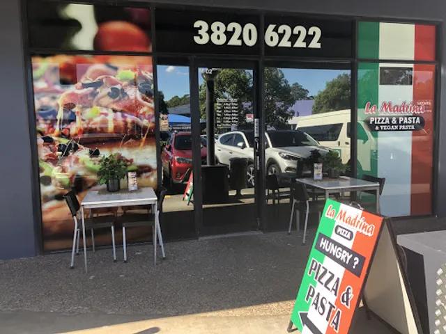 La Madrina Pizza