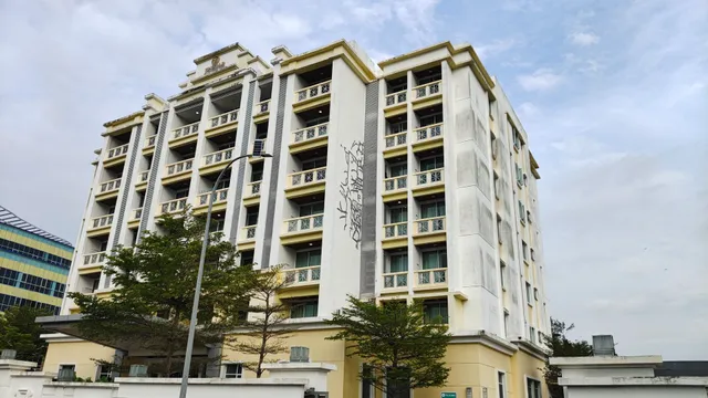Blanco Apartment Hotel Bintulu