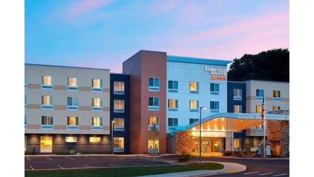 Fairfield by Marriott Inn & Suites Springfield Northampton/Amherst