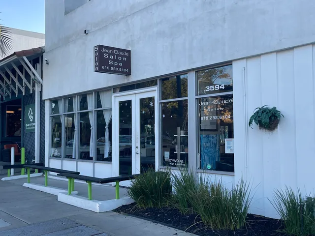 Jean Claude Salon & Spa