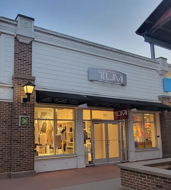 TUMI Outlet Store - Merrimack Premium Outlets