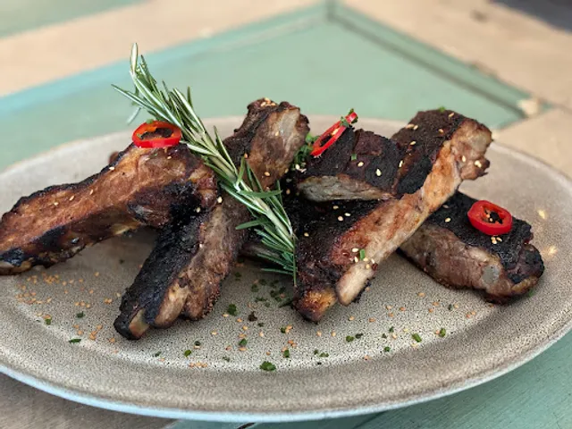 Root & Bone - Chesterton