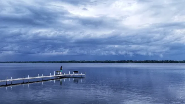 Wells Lakeside Cottages