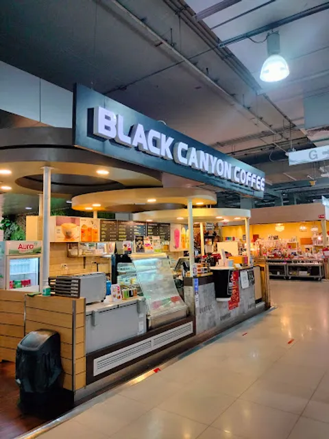 Black Canyon JJ mall 2