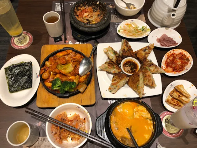 涓豆腐 高雄夢時代店