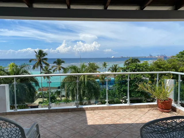 Hotel Neptuno's Refugio