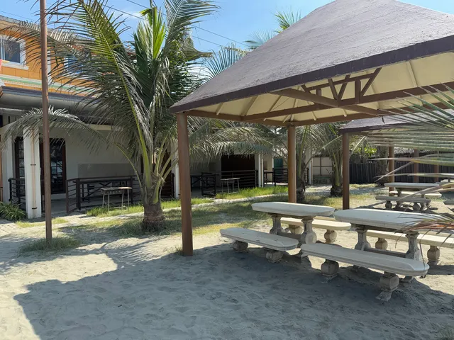 Grey Sands Beach and Resort