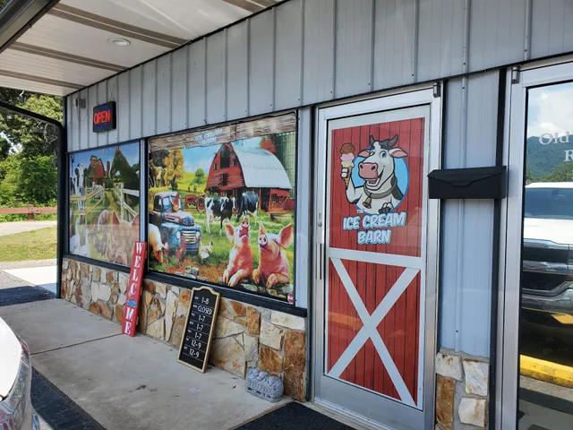 Crossroads Ice Cream & Coffee