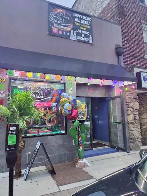 El Alazan Bar Restaurant