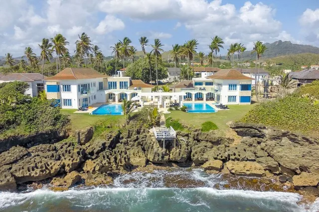 Peninsula Esmeralda Luxury Hotel & Villas