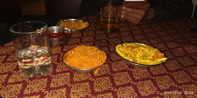 Vijayraj Bar And Restaurant and Lodging