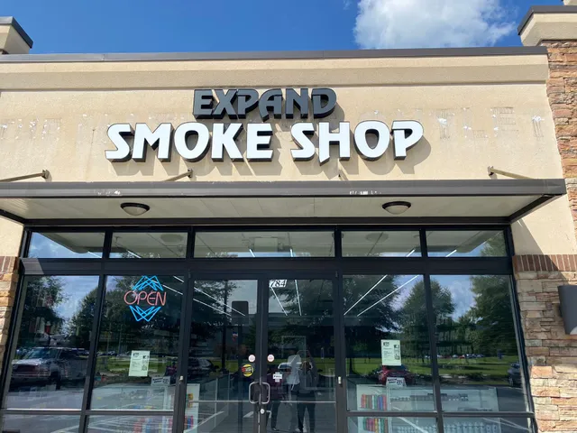 Expand Smoke Shop