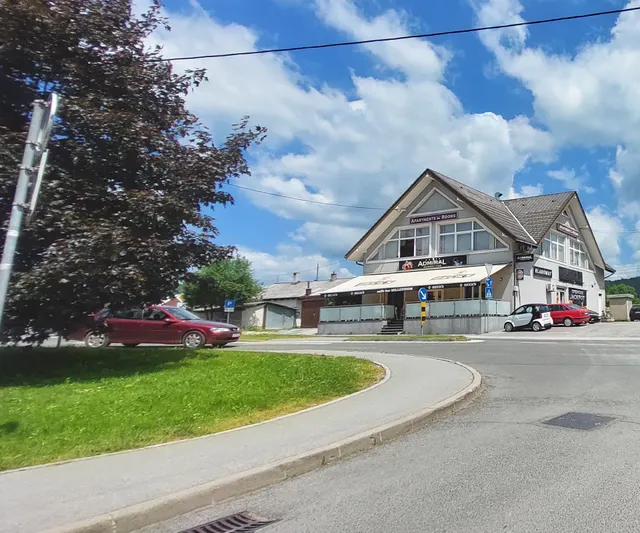 Apartments And Rooms Millennium