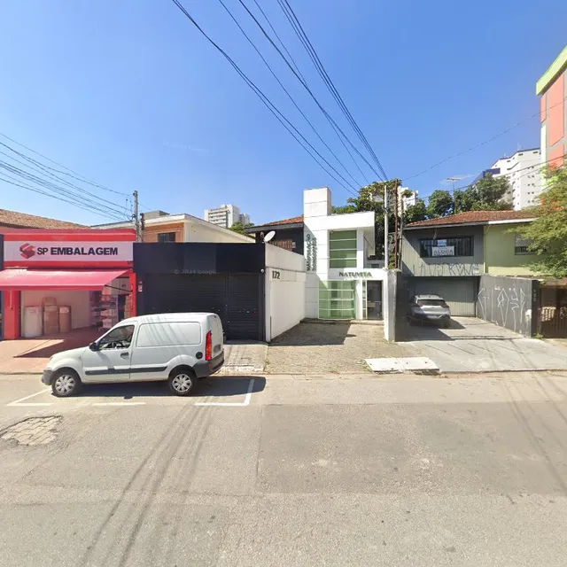 Av. Nova Independência, 176 - Brooklin