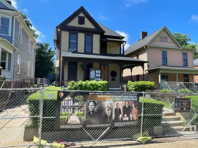 The Peachtree Trolley Co.
