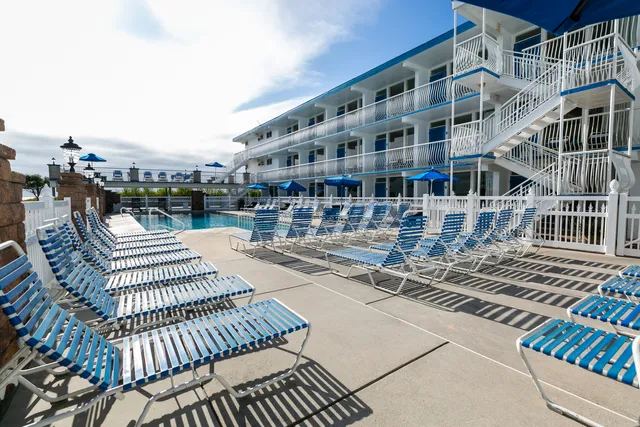 Gondolier Oceanfront Motel