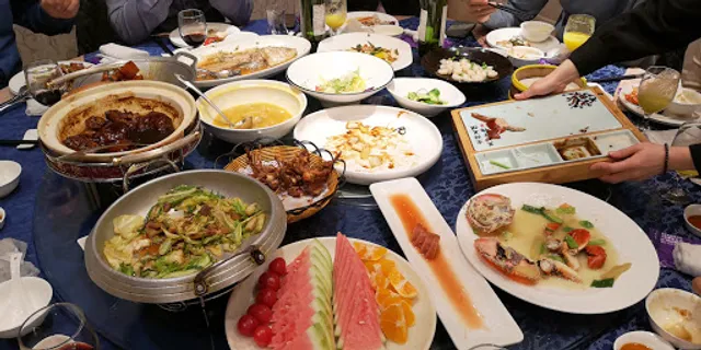 Huatinghu Era Restaurant