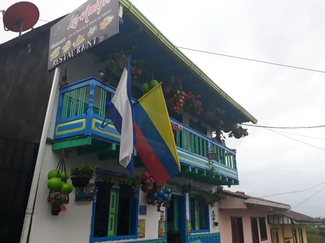La Sazón De La Abuela
