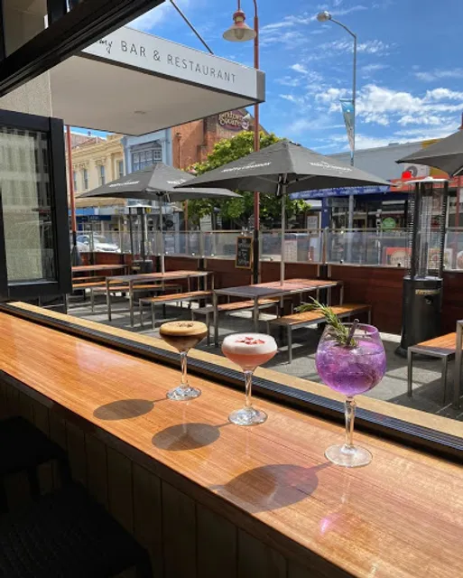 Alchemy Bar & Restaurant