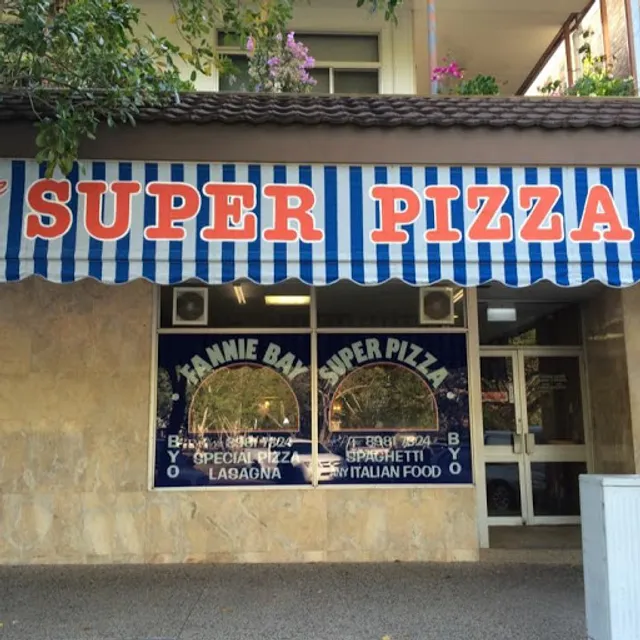 Fannie Bay Super Pizza Italian Restaurant