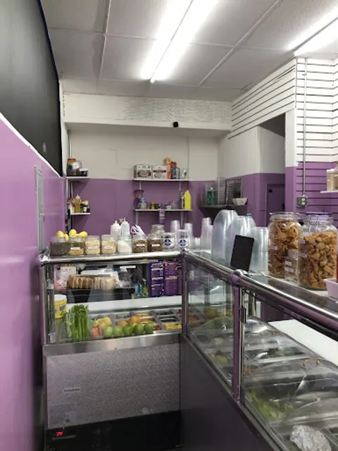 Smoothie planet cafe