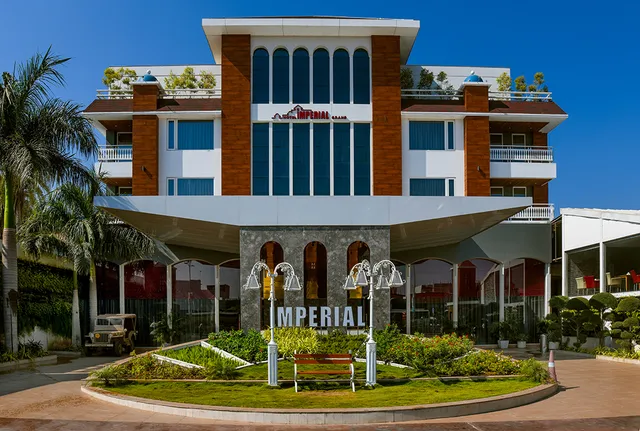 HOTEL IMPERIAL GRAND