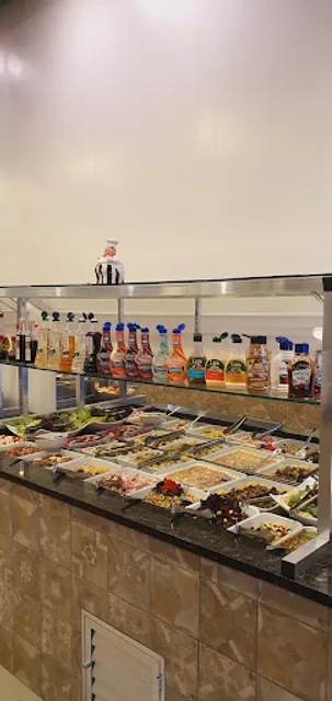 Comendador | Restaurante Self Service por quilo em Amparo