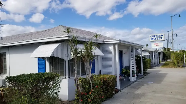 El Patio Motel