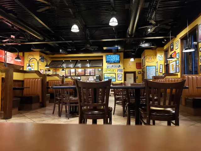 Zaxbys Chicken Fingers & Buffalo Wings