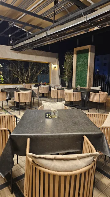 رستوران هاوش