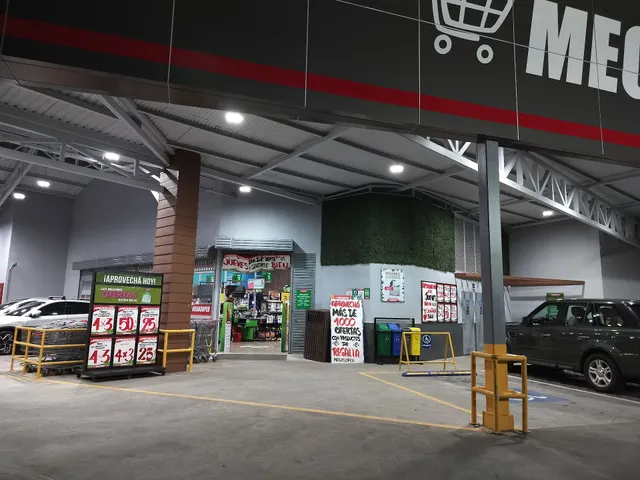 MegaSúper • Santa Bárbara