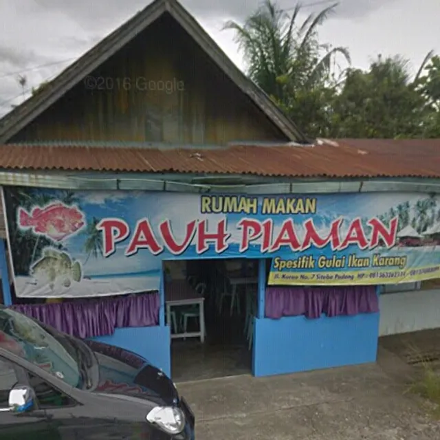 Rumah Makan Pauh Piaman