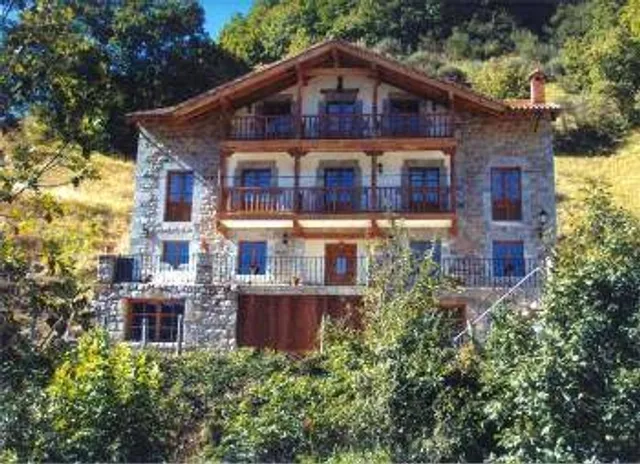 Posada Sobrevilla II