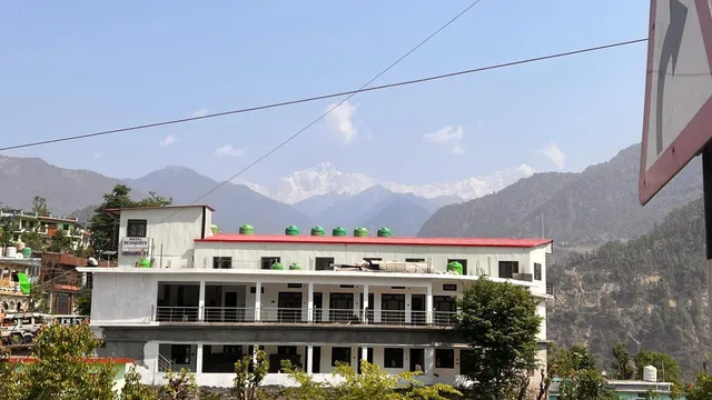 Om Shivaay Hotel Rudrapryag