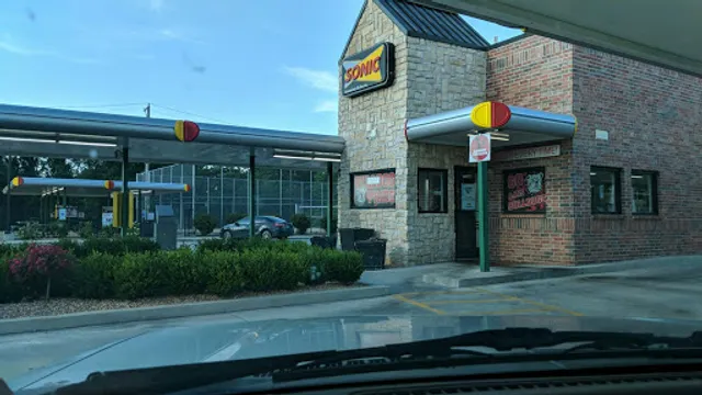 Sonic Drive-In