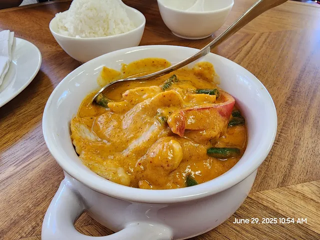 Brok Da Mout Thai Food